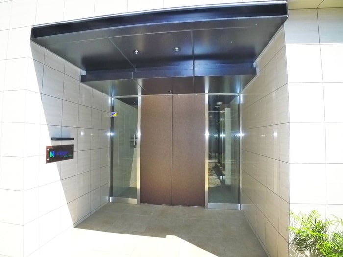 エントランス部分 グランカーサ市川国府台