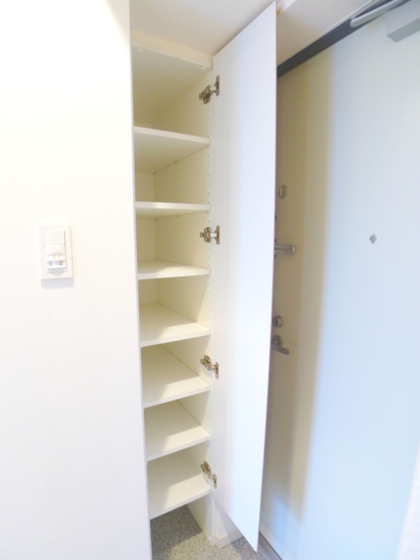 靴箱 グランカーサ市川国府台