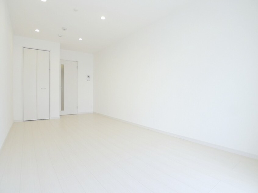 内観写真 リブリ・ジェロ　セヴォム