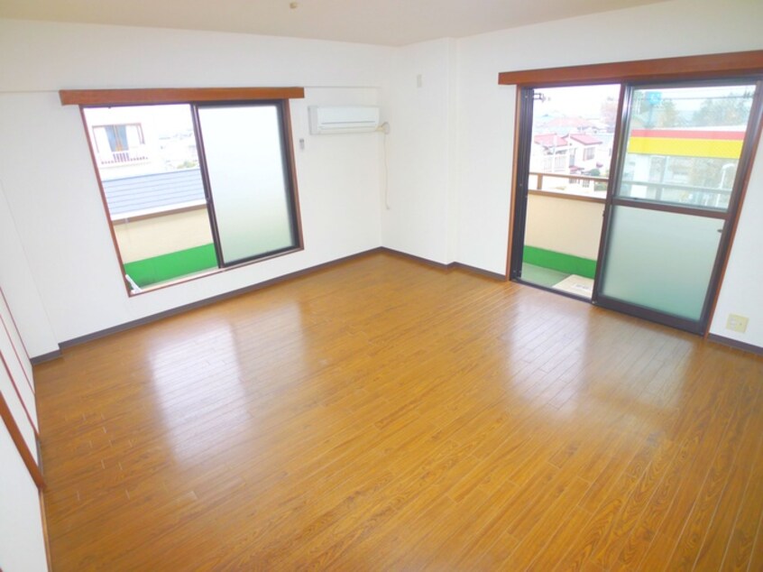 居室 フル－ル佐伯