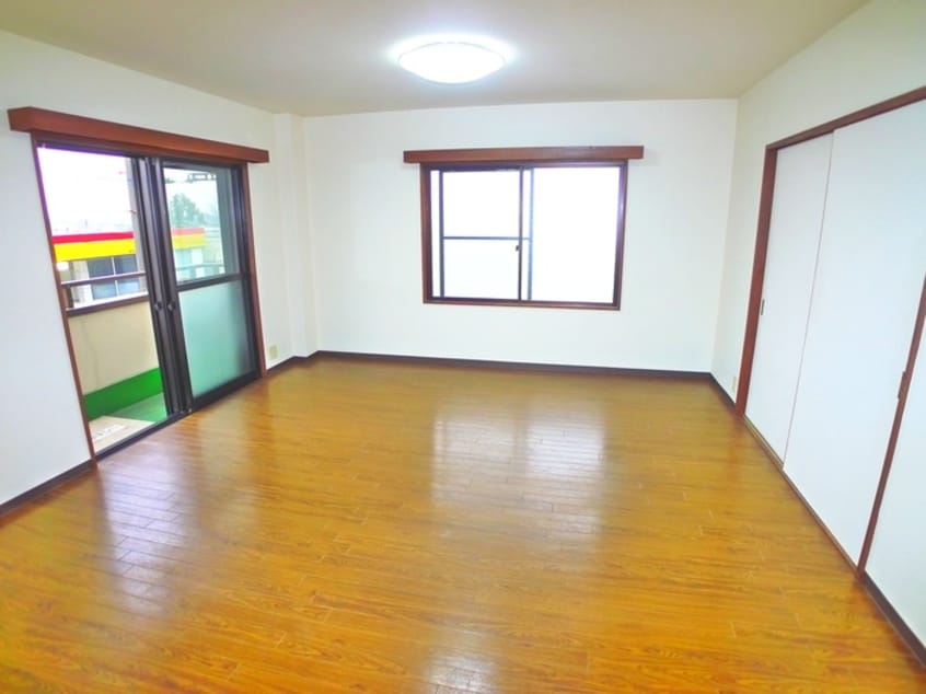 居室 フル－ル佐伯