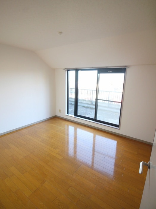 居室 ルミエ－ル