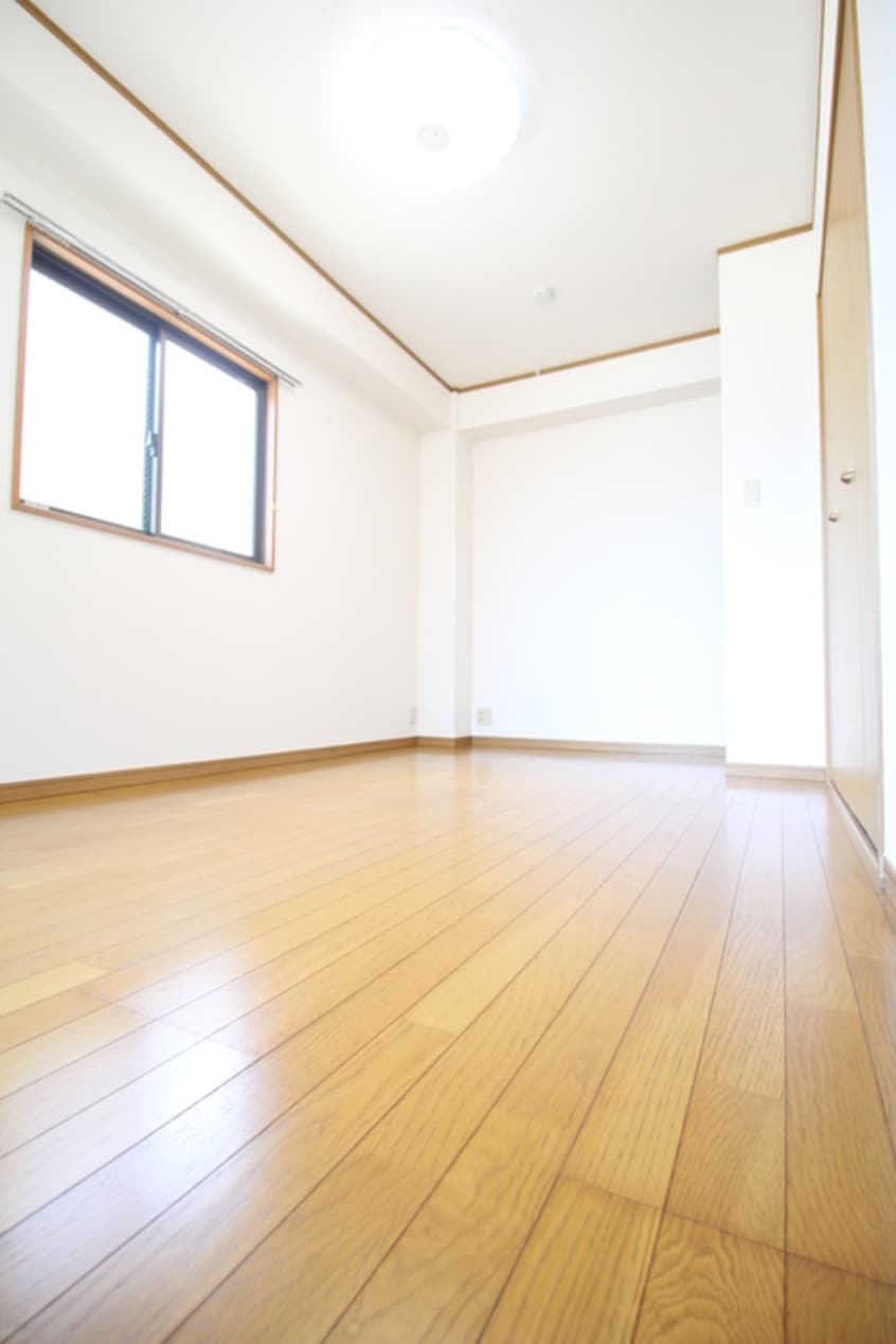 居室 ヒルサイド山上