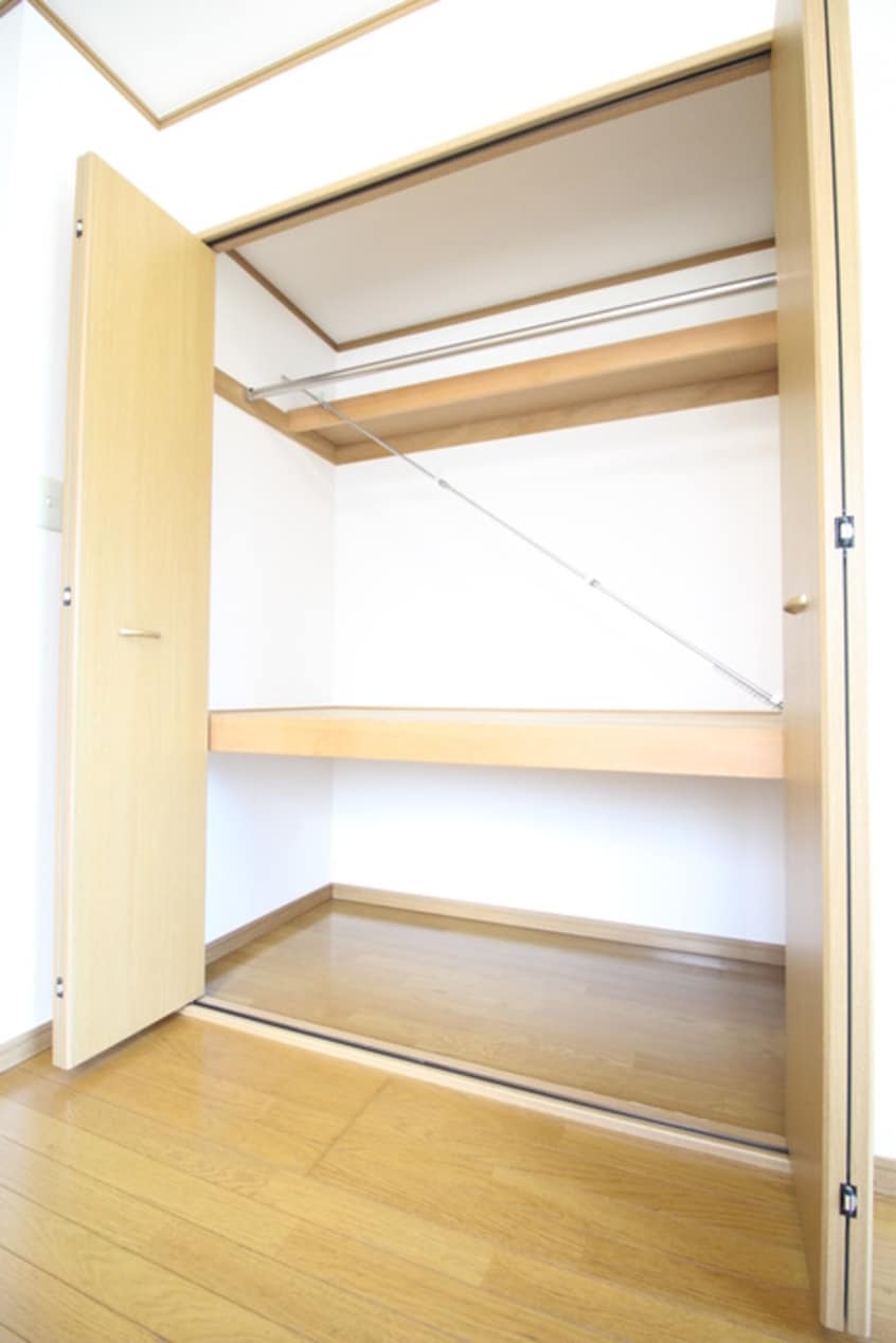 収納 ヒルサイド山上