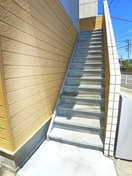 エントランス部分 コ－ポカワノ