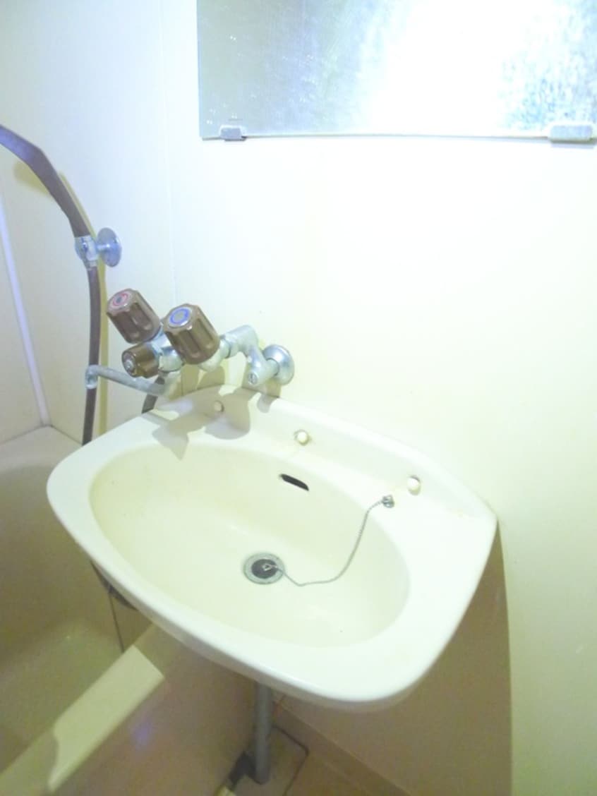 洗面 コ－ポカワノ