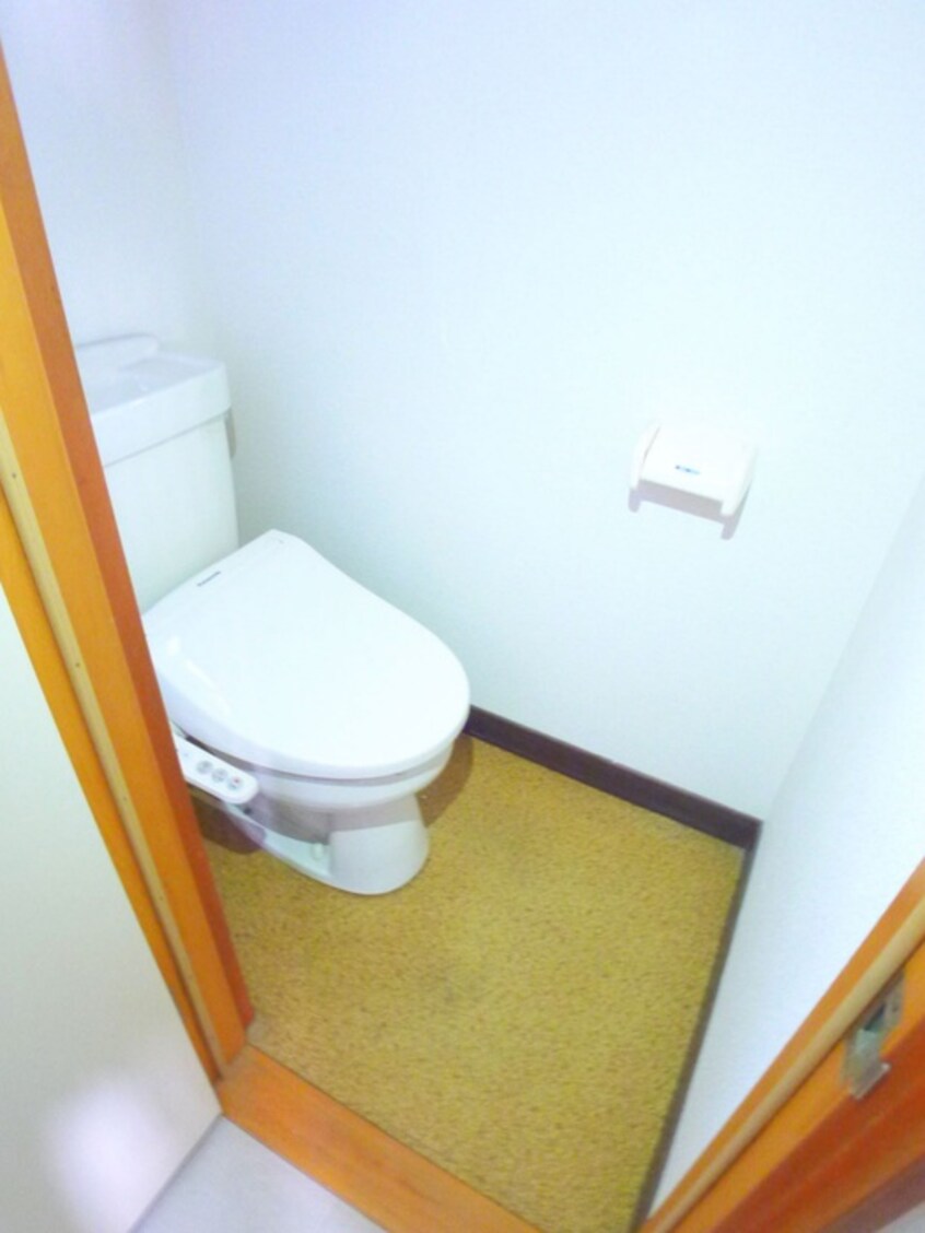 トイレ コ－ポカワノ