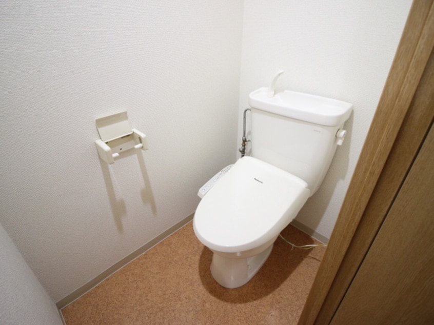 トイレ ラコルト