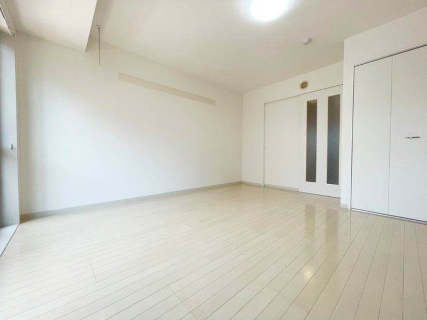 居室 ﾛｰｽﾞﾏﾝｼｮﾝR＆A