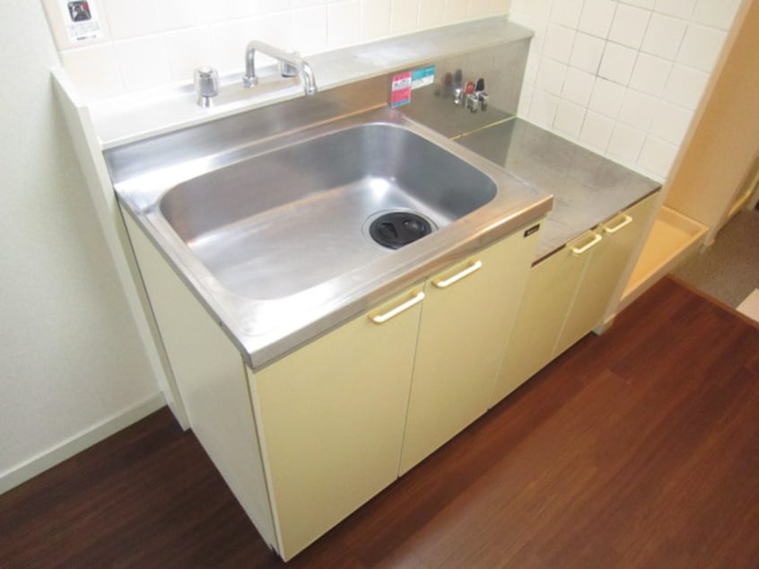 キッチン ラビットイン柳下