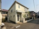 山の家の外観