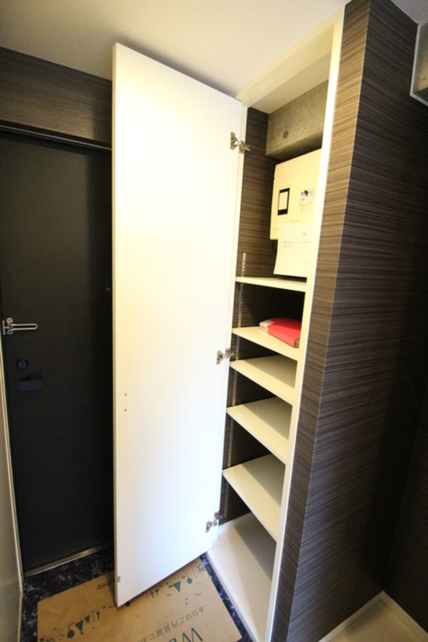 靴箱 Premium Residence Kawasaki