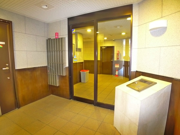 エントランス部分 エスペランサ松戸