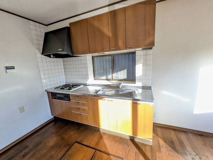 キッチン 山手町戸建