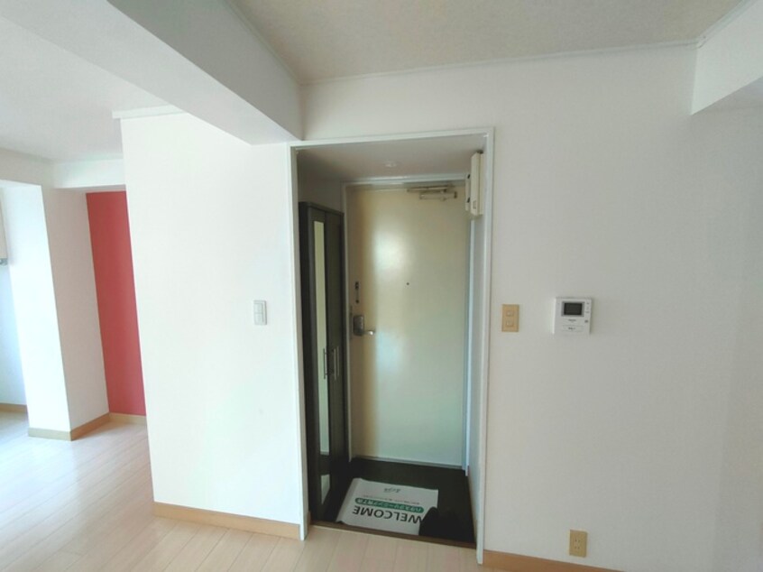 玄関 リバ－スト－ン昭島