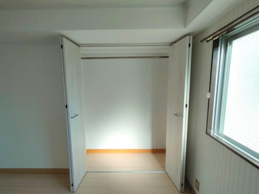 収納 リバ－スト－ン昭島