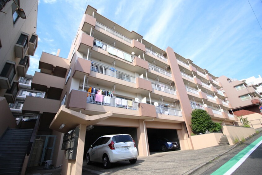 エントランス部分 第一上原マンション