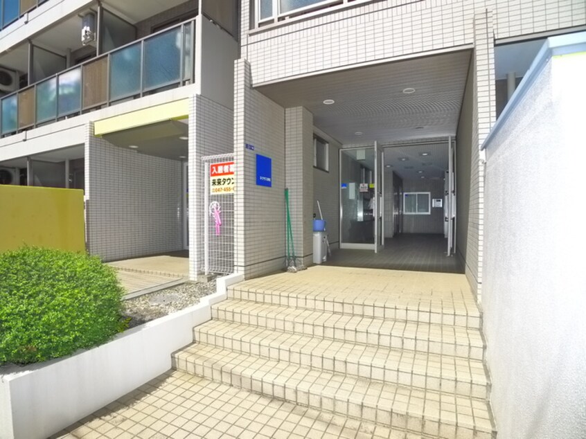 エントランス部分 ネクサス実籾
