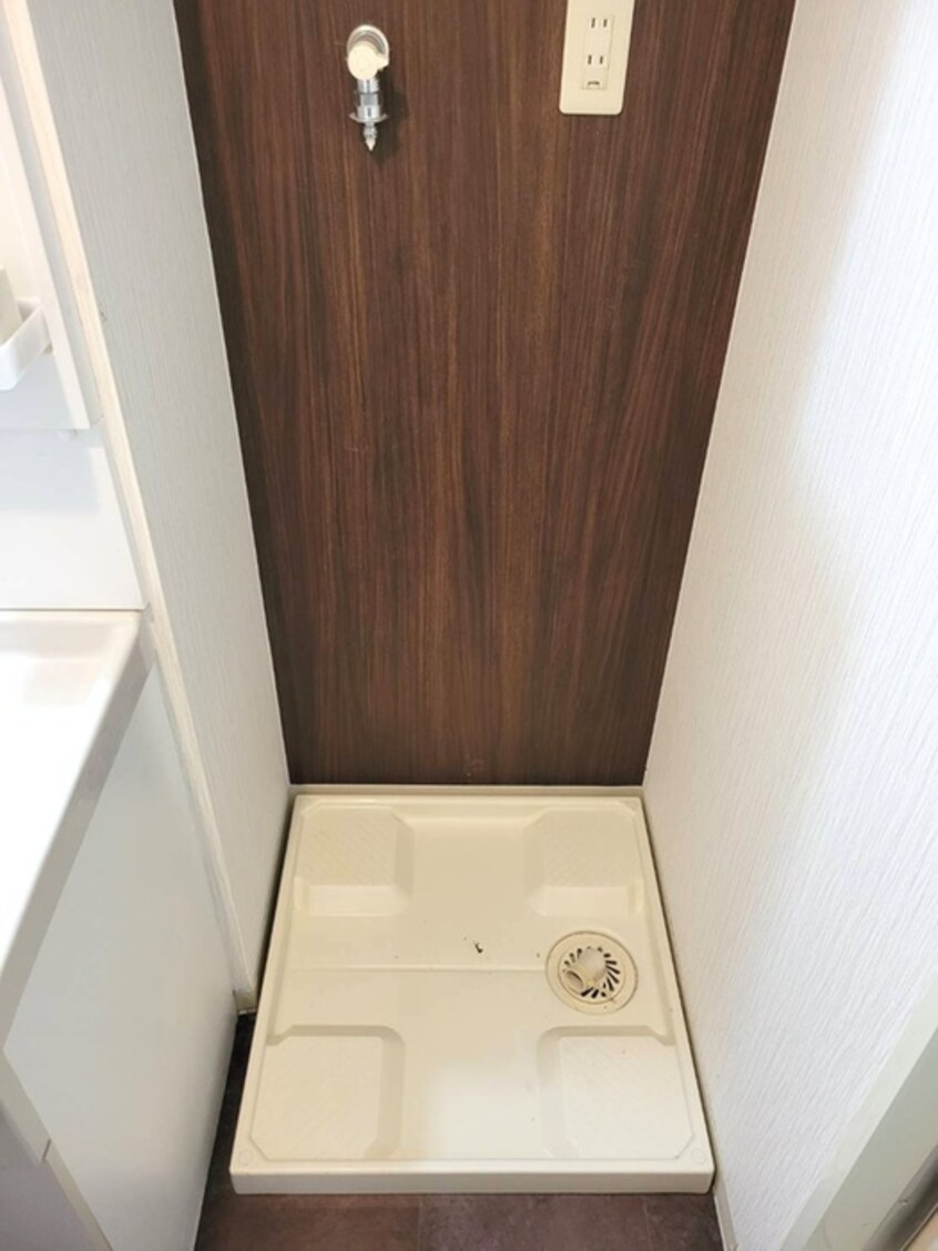 洗濯機置場 グランシャリオＮ