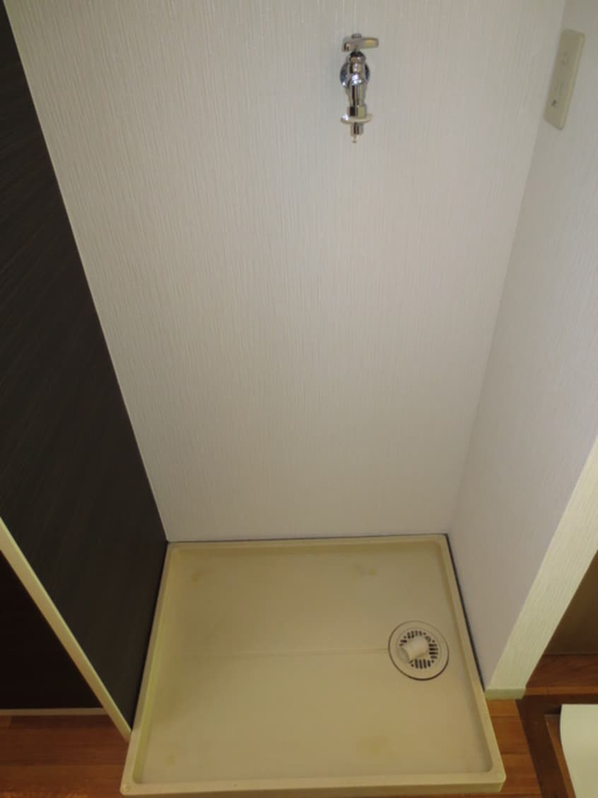 洗濯機置場 ドルフ北烏山Ａ