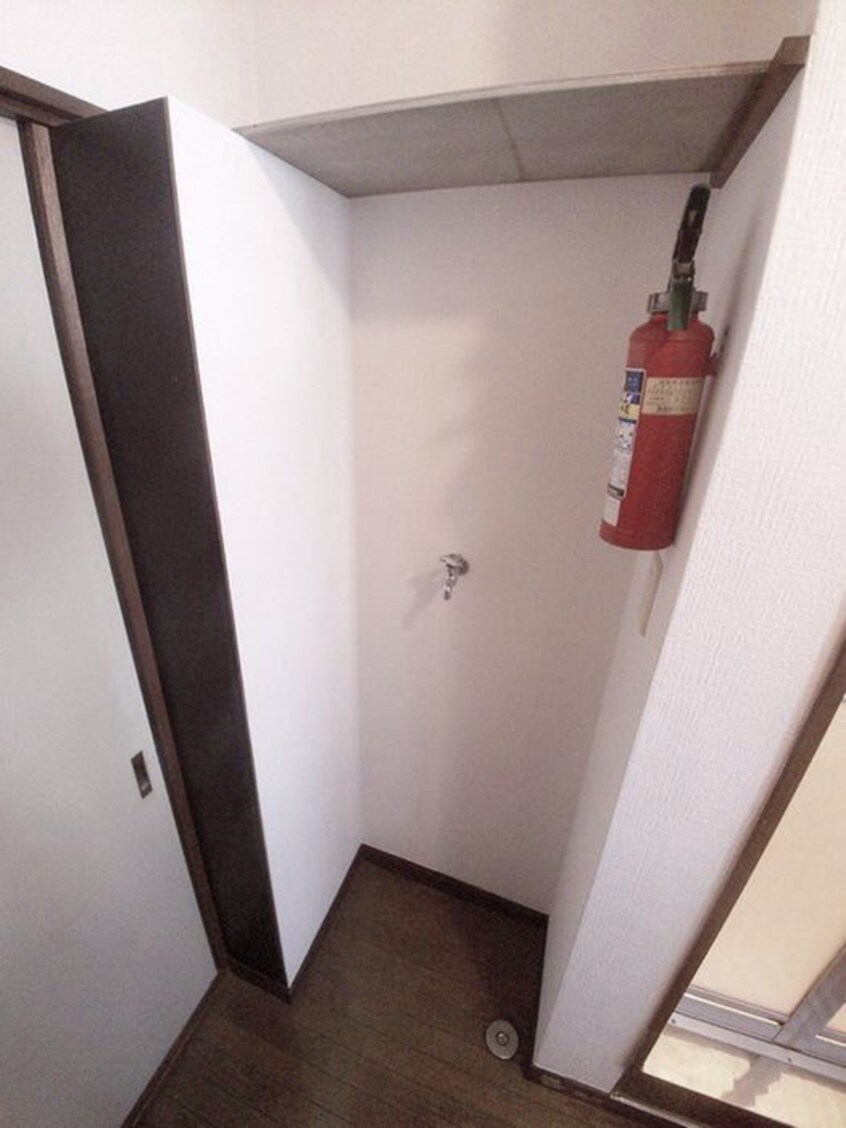 洗濯機置場 第３谷塚ハイツ