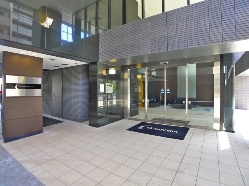 エントランス部分 コンフォリア大宮