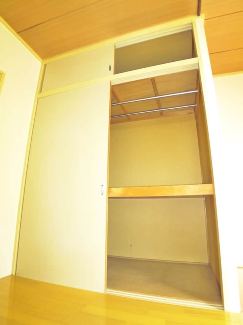 収納 サンシティ梅郷