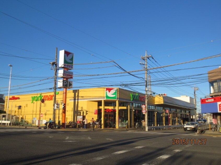 ヨークマート桶川店(スーパー)まで350m ヨコタハイツ丸野Ａ