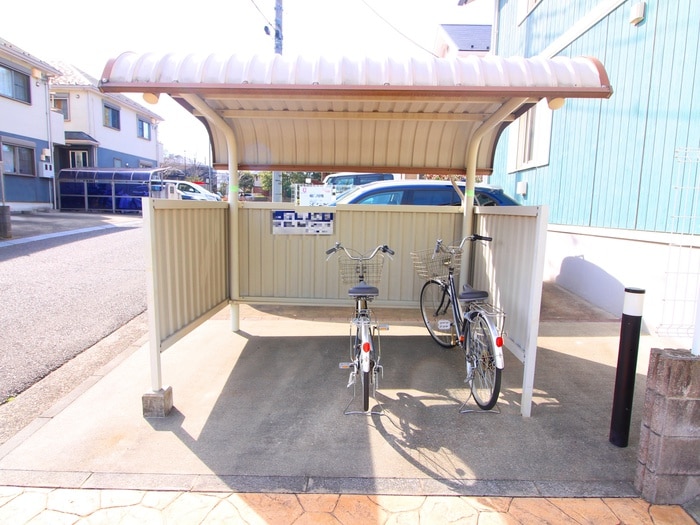 駐輪場 ポート・ルピナスＡ棟