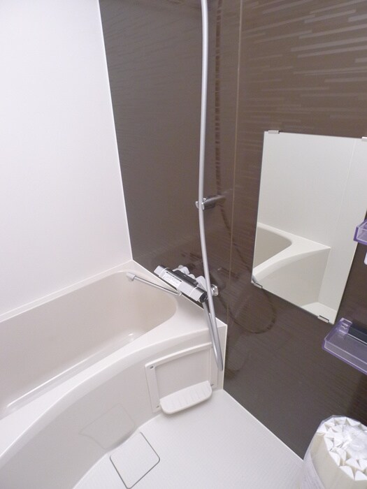 バス／シャワールーム等 ペアパレス六町２号館