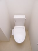 トイレ ペアパレス六町２号館