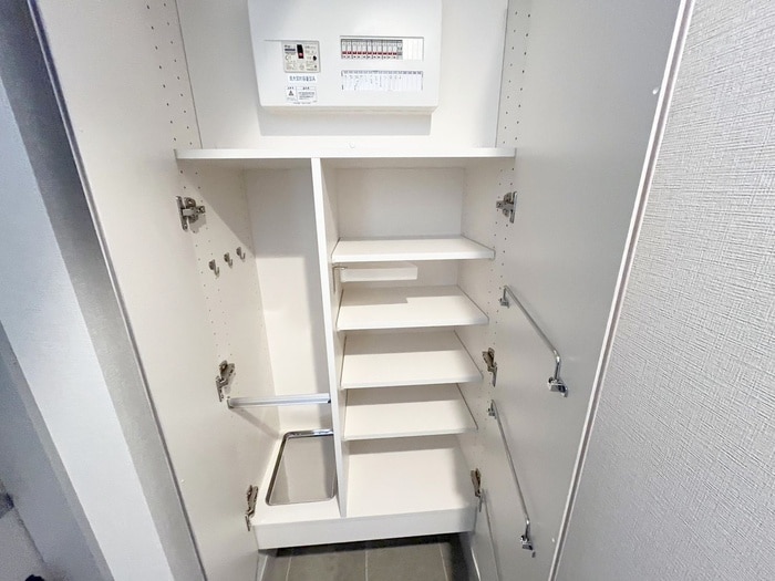 靴箱 リビオメゾン東池袋