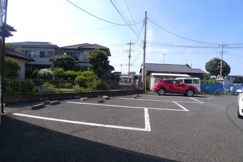 駐車場 バ－ディハイツ小川