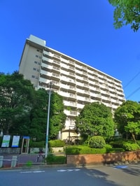 清新プラザ4号棟（902）
