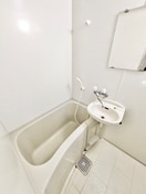 バス／シャワールーム等 アイビ－コ－ト