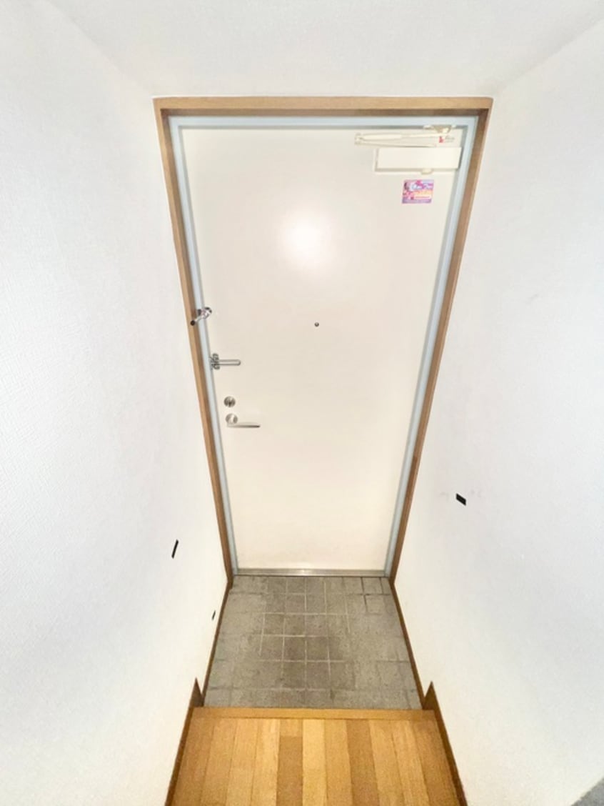 玄関 アイビ－コ－ト