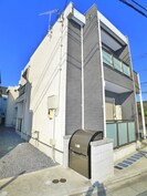リブリ・レストの外観