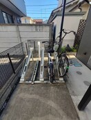 駐輪場 リブリDear court