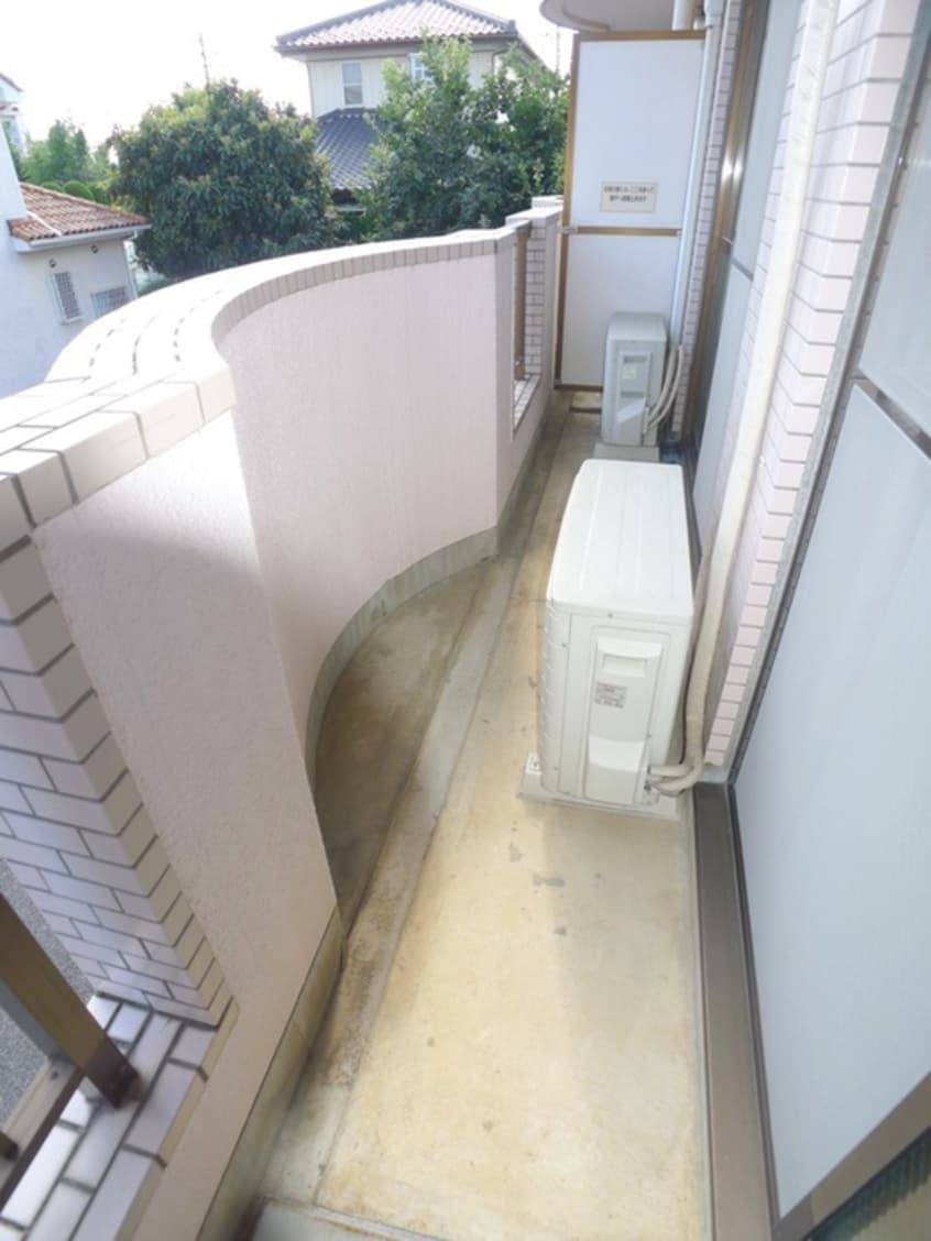 ベランダ・バルコニー グランドヒルズ