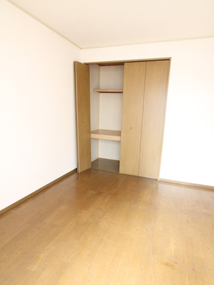 居室 セジュ－ル嶋田