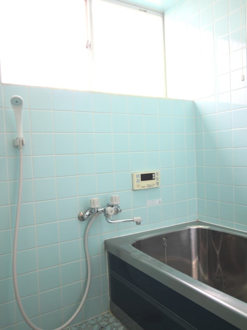 バス／シャワールーム等 渡戸3丁目貸家