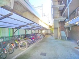 駐輪場