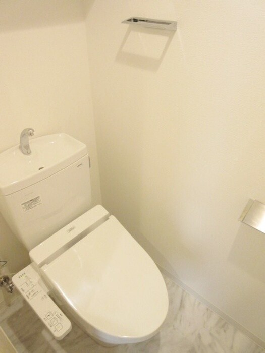 トイレ アジールコート品川中延