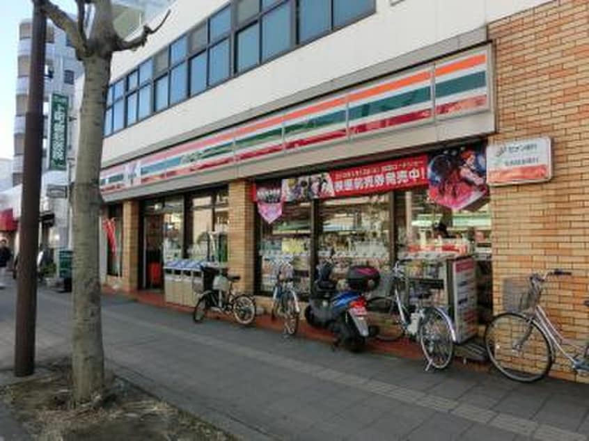 セブンイレブン横浜三ツ沢上町店(コンビニ)まで109m グリ－ンパ－ク