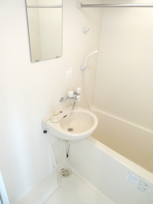 バス／シャワールーム等 グリ－ンコート