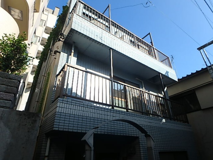 外観写真 服部ビル（2F）