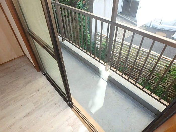 ベランダ・バルコニー 服部ビル（2F）