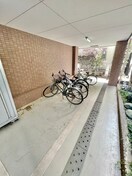 駐輪場 プリムヴェール
