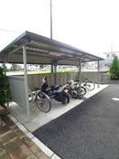 駐輪場 ウォ－タ－ミル伍番館