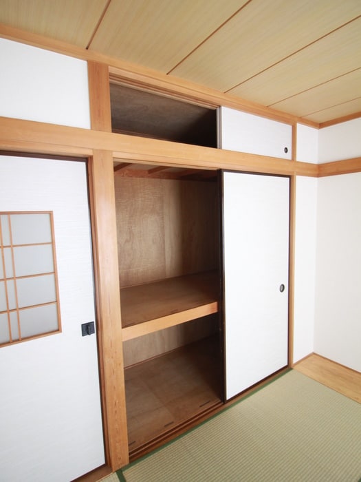 収納 パールハイツ